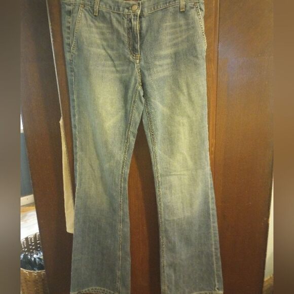 J Crew mid rise boot cut jeans with flap button back pockets - Picture 11 of 11